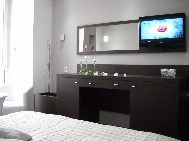 Hotel Continental Skopje Esterno foto