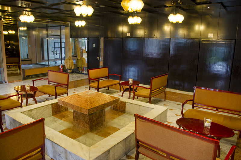 Hotel Continental Skopje Esterno foto