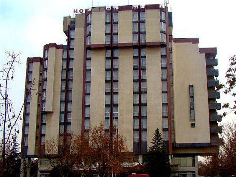 Hotel Continental Skopje Esterno foto