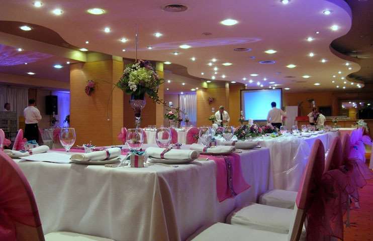 Hotel Continental Skopje Ristorante foto