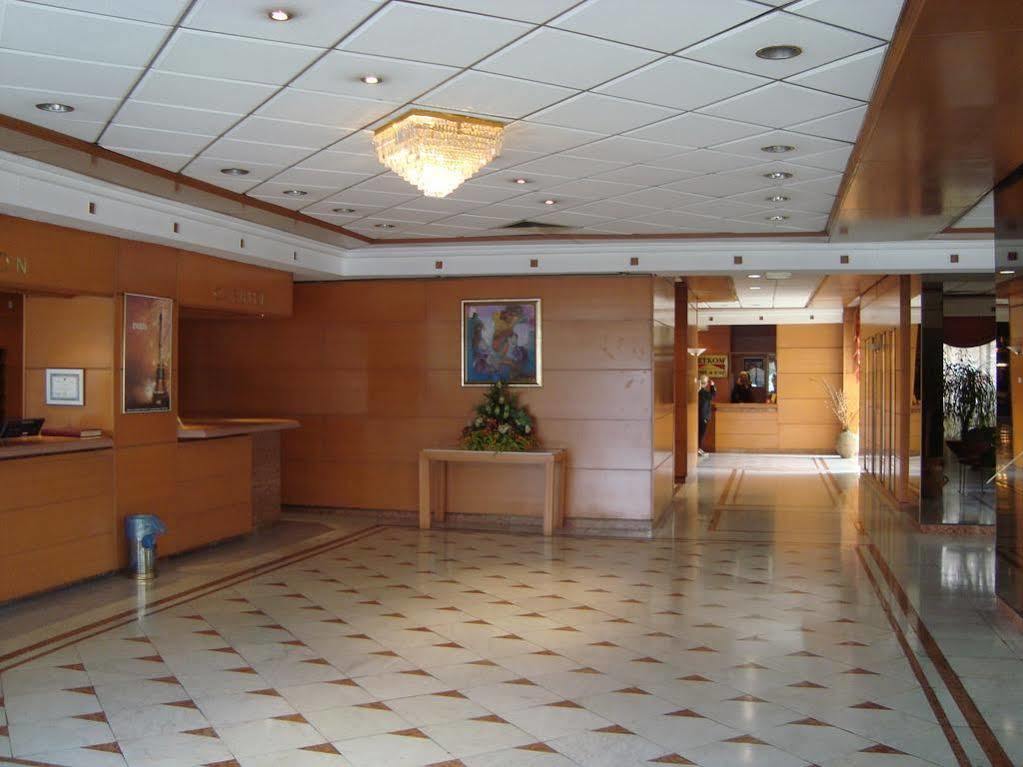 Hotel Continental Skopje Esterno foto